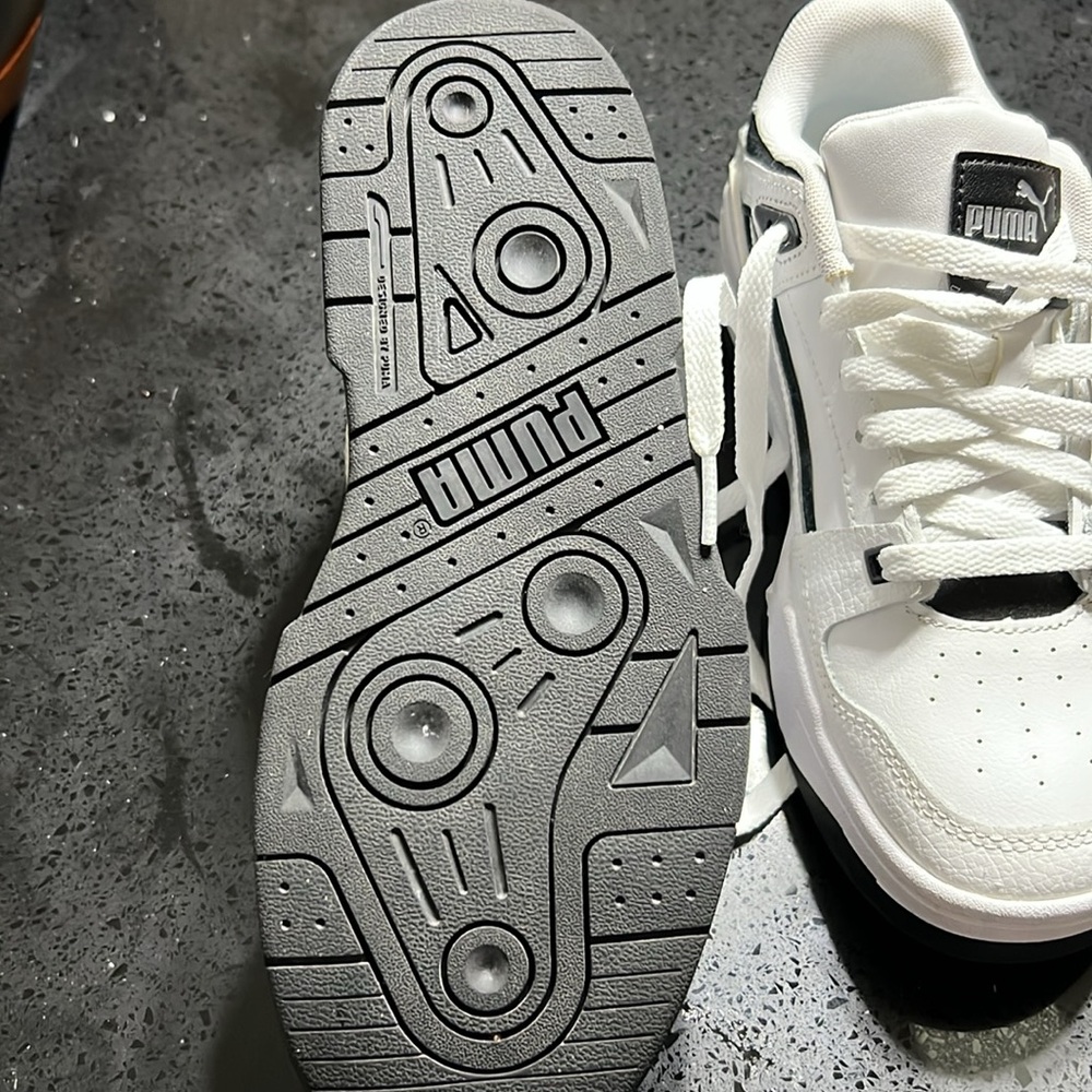 Shoes - Picture 3 of 5